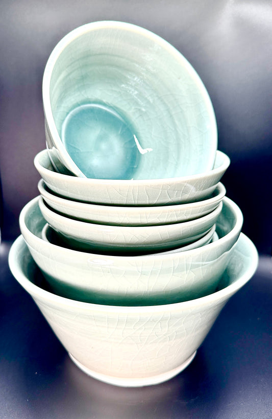 Celedon Jade Bowl Set